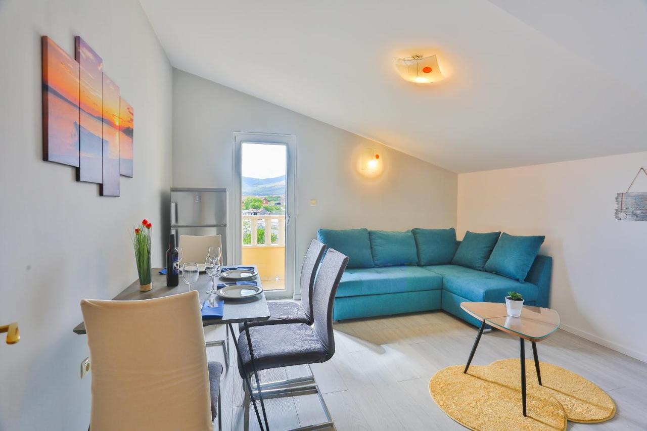 Apartments Maris Kaštela Екстериор снимка