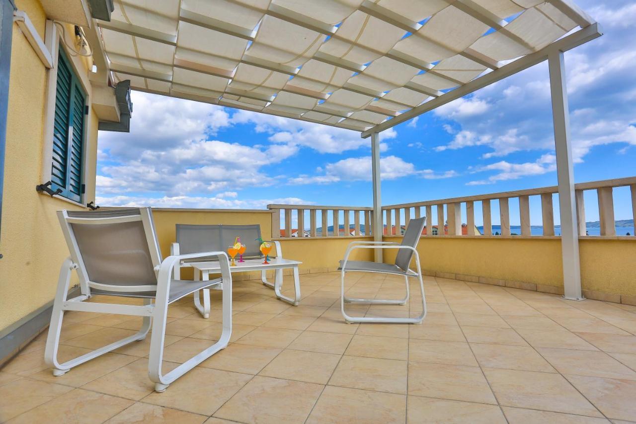 Apartments Maris Kaštela Екстериор снимка