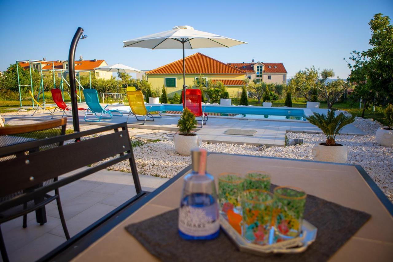 Apartments Maris Kaštela Екстериор снимка