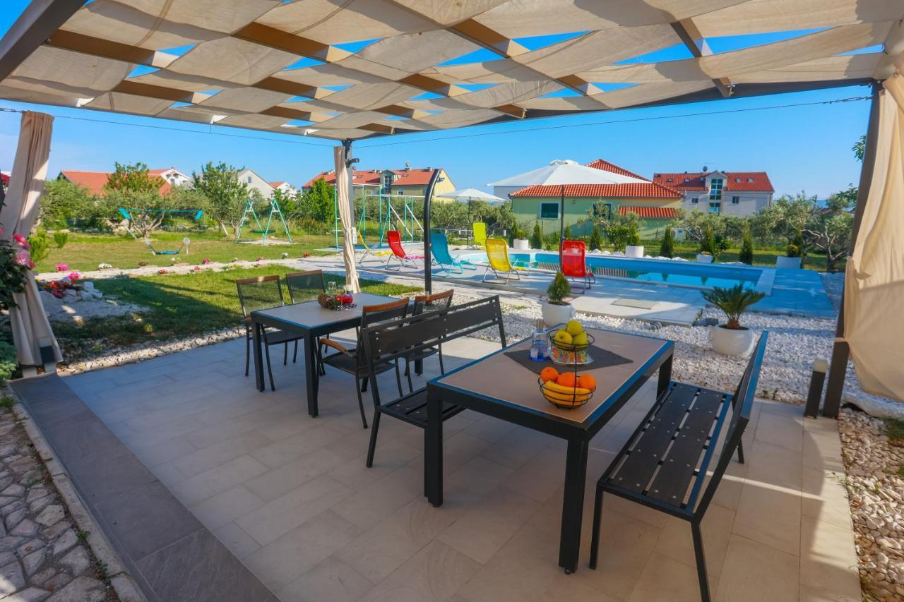 Apartments Maris Kaštela Екстериор снимка
