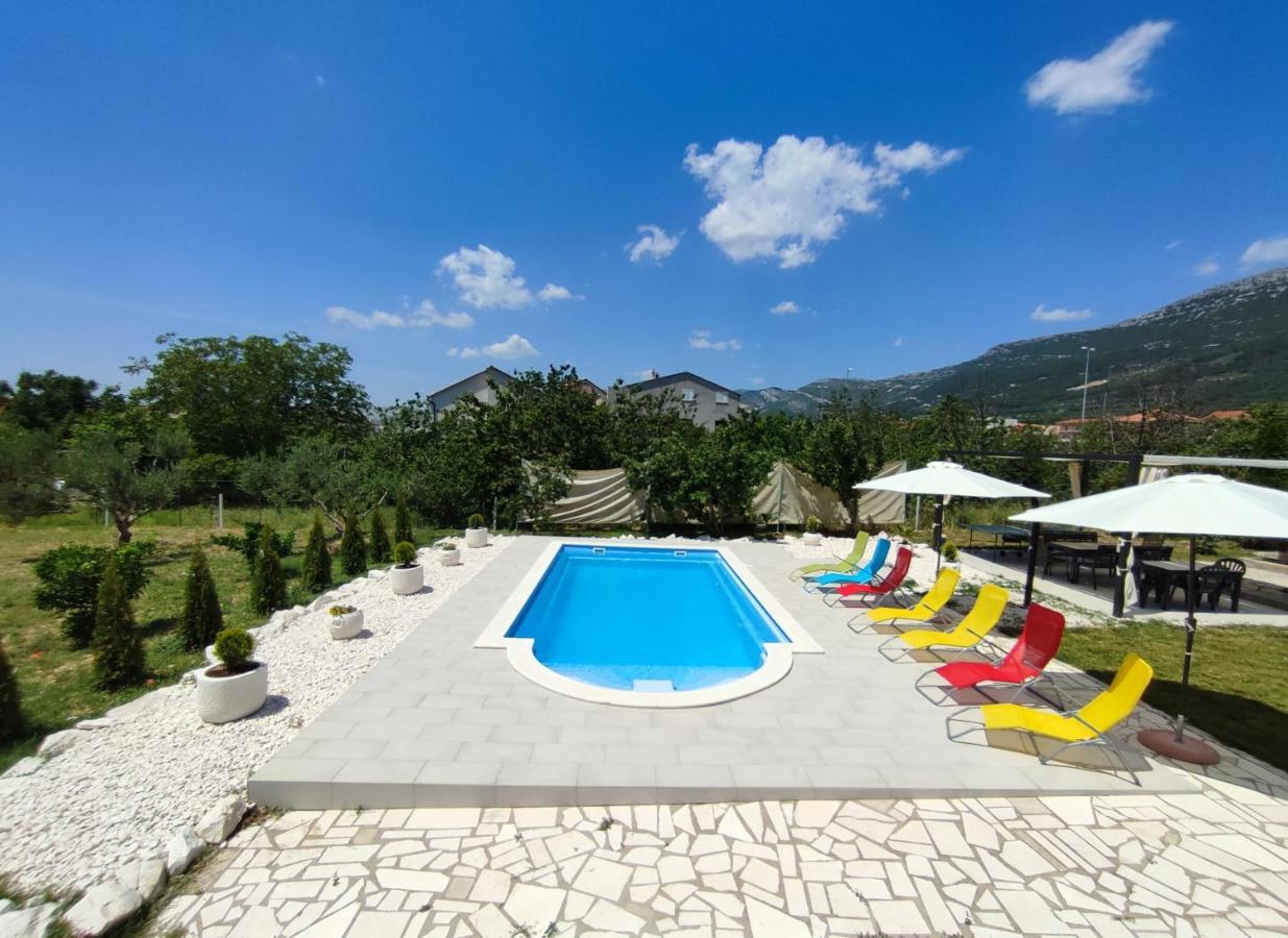 Apartments Maris Kaštela Екстериор снимка