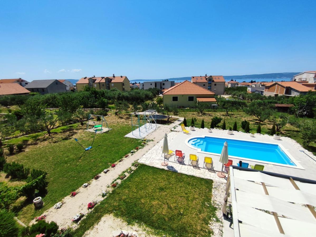 Apartments Maris Kaštela Екстериор снимка