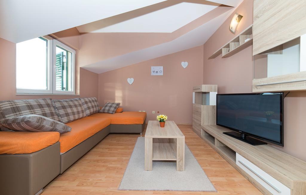 Apartments Maris Kaštela Екстериор снимка